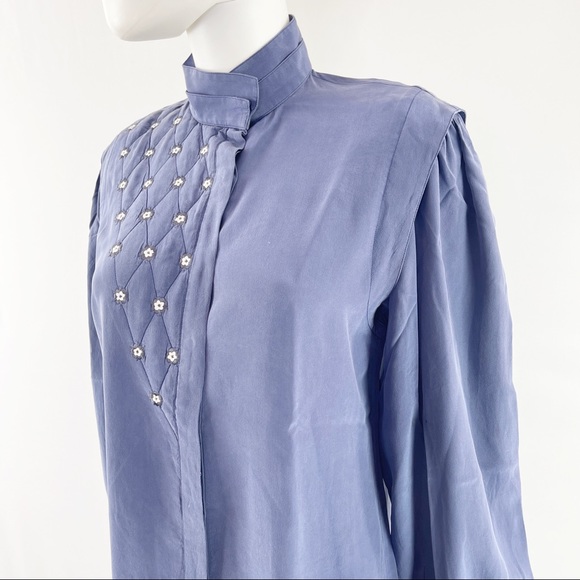 Vintage Cache Navy Blue Silk Button Up Blouse Top Floral Embroidery Size 8 - Picture 2 of 7